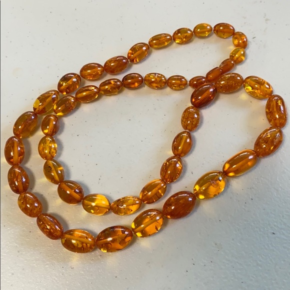 Vintage Natural Baltic amber bead necklace - Picture 9 of 12